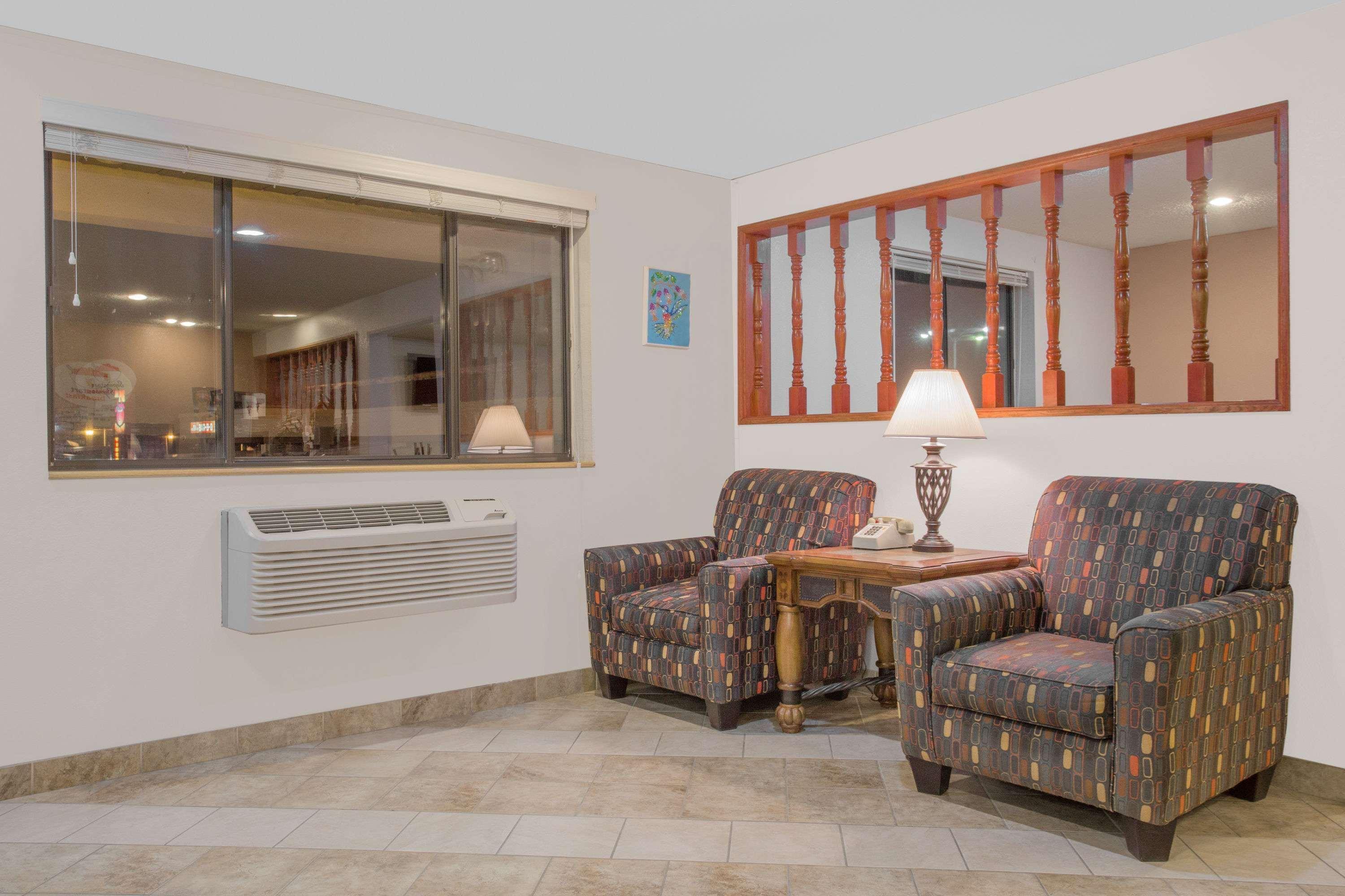 Super 8 By Wyndham Winnemucca Nv Exterior foto
