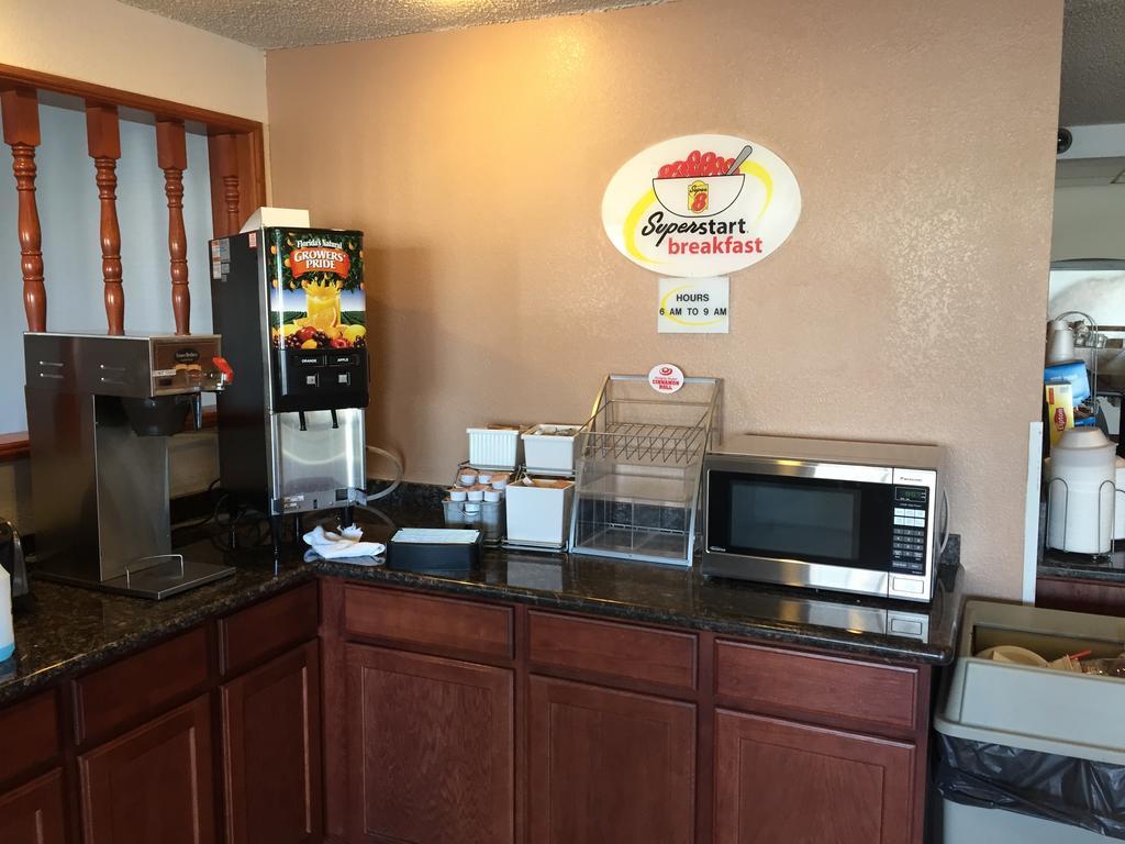 Super 8 By Wyndham Winnemucca Nv Exterior foto